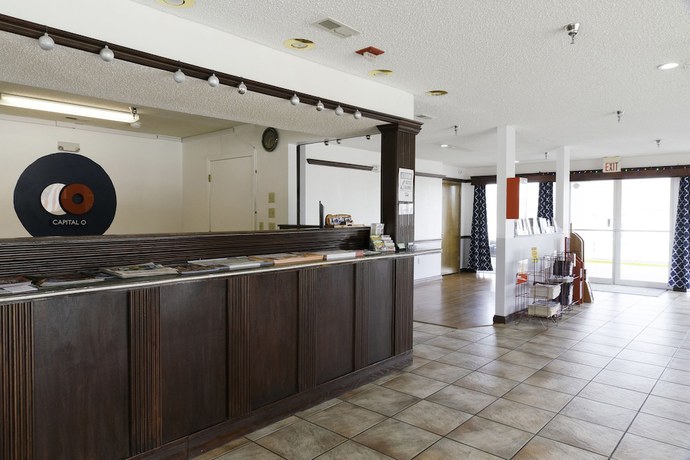 Imagen de los interiores del Hotel Capital O - Classic Motor Inn Branson. Foto 17