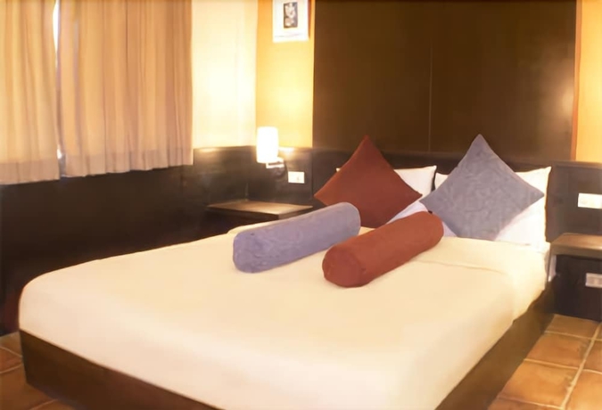 Imagen de la habitación del Hotel Capital O Diamond House Khaosan. Foto 5
