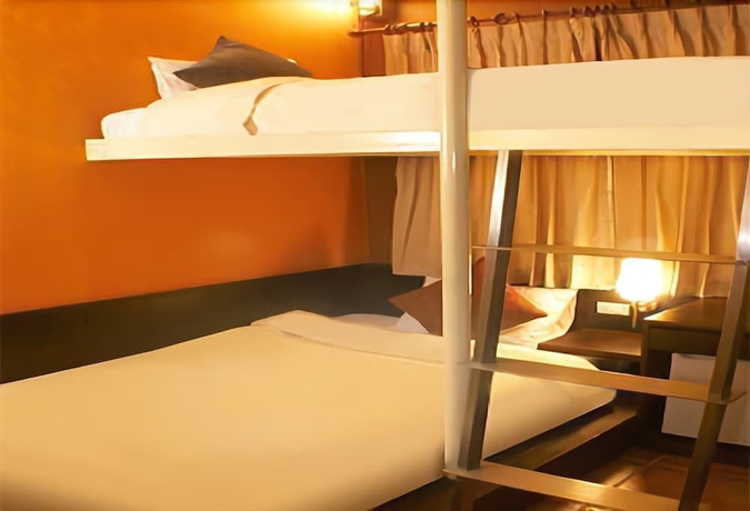 Imagen de la habitación del Hotel Capital O Diamond House Khaosan. Foto 6