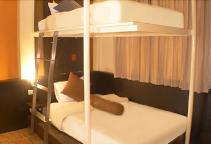 Imagen de la habitación del Hotel Capital O Diamond House Khaosan. Foto 8