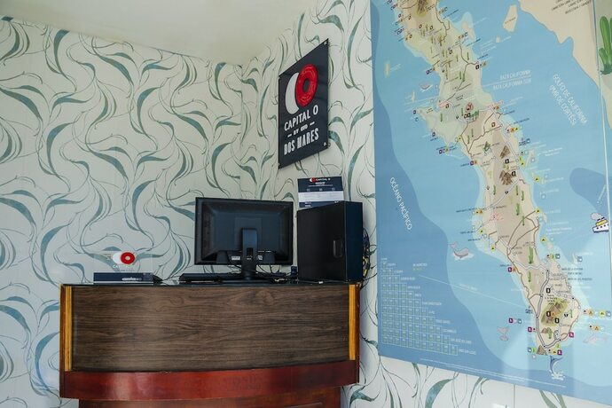 Imagen general del Hotel Capital O Dos Mares, Cabo San Lucas. Foto 9