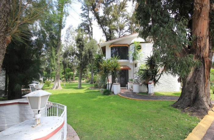 Imagen de los exteriores del Hotel Capital O Gran Hotel Campestre. Foto 13