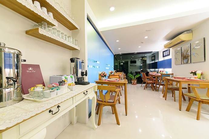 Imagen de los interiores del Hotel Capital O OYO 737 Beyond Suite Rama8. Foto 14