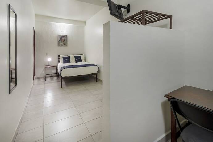 Imagen general del Hotel Capital O Plaza Galindo. Foto 7