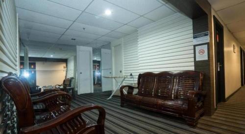 Imagen general del Hotel Capital O Ridel Kota Bharu. Foto 18