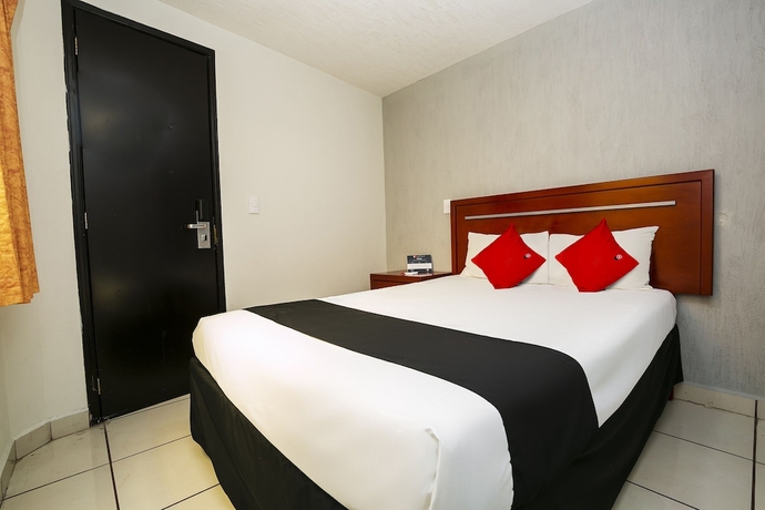 Imagen de la habitación del Hotel Capital O Victoria Morelia. Foto 2