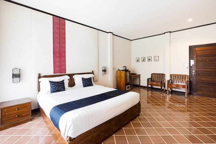 Imagen de la habitación del Hotel Capital O919 Rawisara Villa Resort. Foto 14