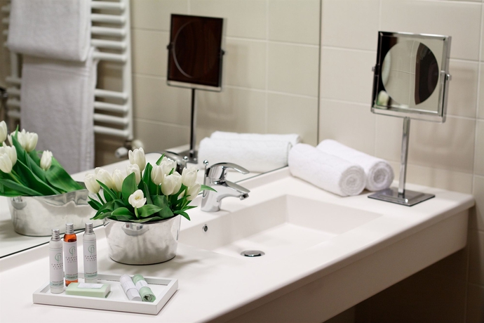 Imagen de la habitación del Hotel Capital Plaza. Foto 9