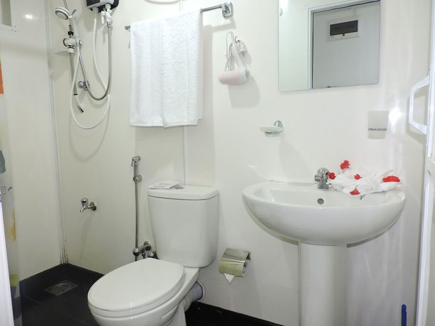 Imagen de la habitación del Hotel Capital Regency, Kandy. Foto 2