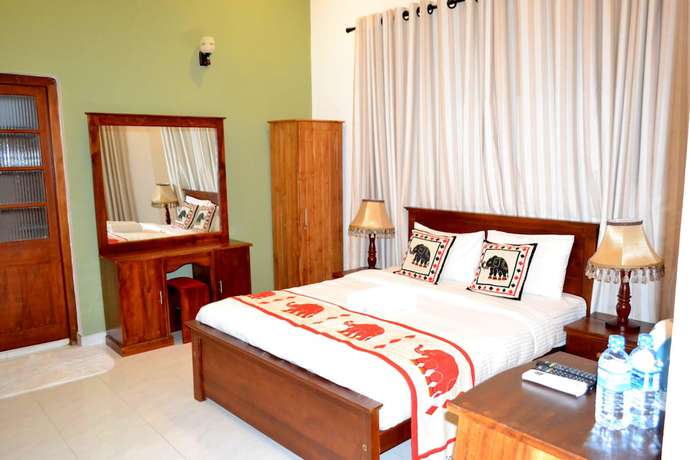 Imagen de la habitación del Hotel Capital Regency, Kandy. Foto 7