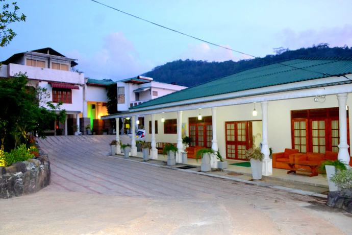Imagen de los interiores del Hotel Capital Regency, Kandy. Foto 19