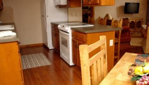 Imagen de la habitación del Hotel Capital Resorts The Lodges At Table Rock Lake. Foto 3