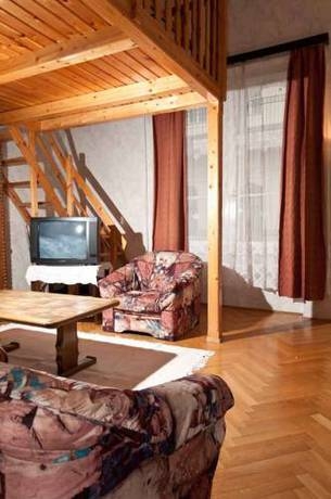 Imagen general del Hotel Capitalcenter Apartments. Foto 3