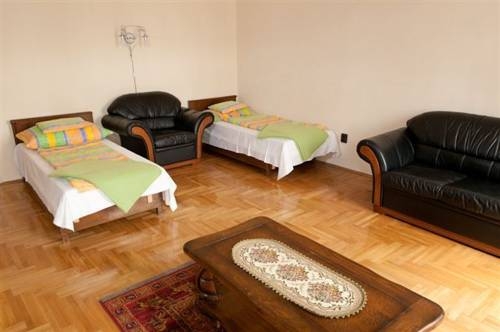 Imagen general del Hotel Capitalcenter Apartments. Foto 14