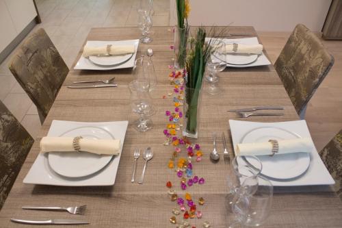 Imagen general del Hotel Capitоl Suites. Foto 16