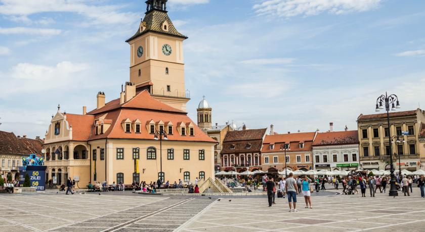 Imagen de los exteriores del Hotel Capitol, Brasov. Foto 6