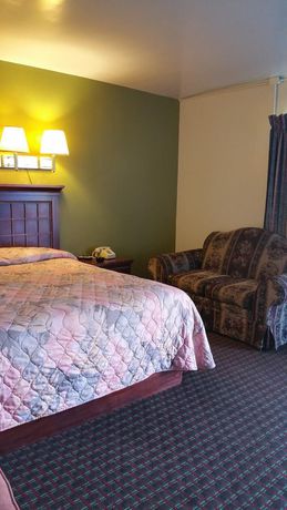 Imagen de la habitación del Hotel Capitol Inn And Suites. Foto 7