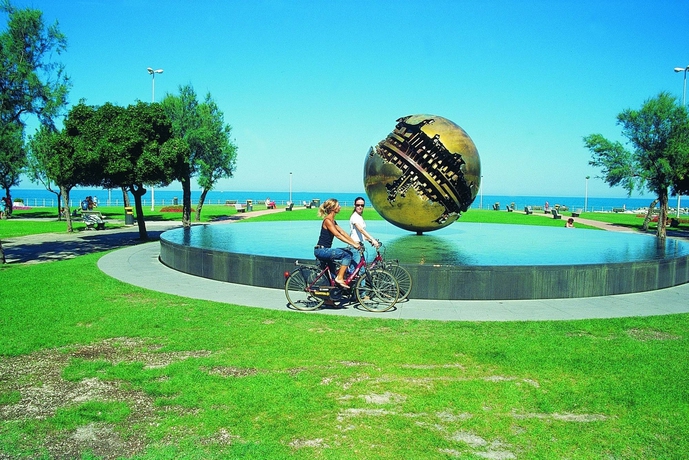 Imagen de los exteriores del Hotel Capitol, Pesaro. Foto 12