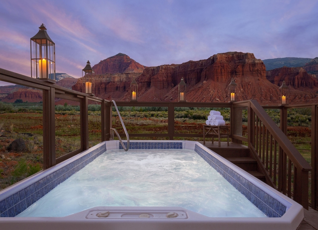Imagen de los exteriores del Hotel Capitol Reef Resort. Foto 12