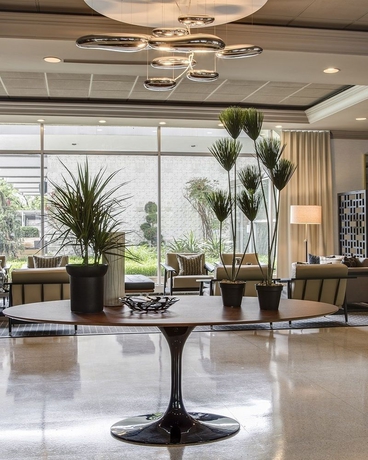 Imagen de los interiores del Hotel Capitol Skyline. Foto 5