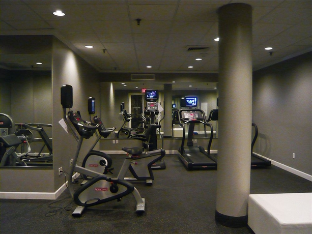 Imagen de los interiores del Hotel Capitol Skyline. Foto 6