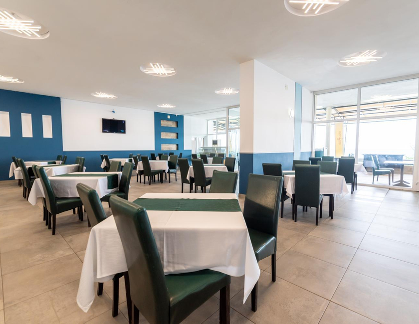 Imagen del bar/restaurante del Hotel Capitol, VENUS - SATURN. Foto 6