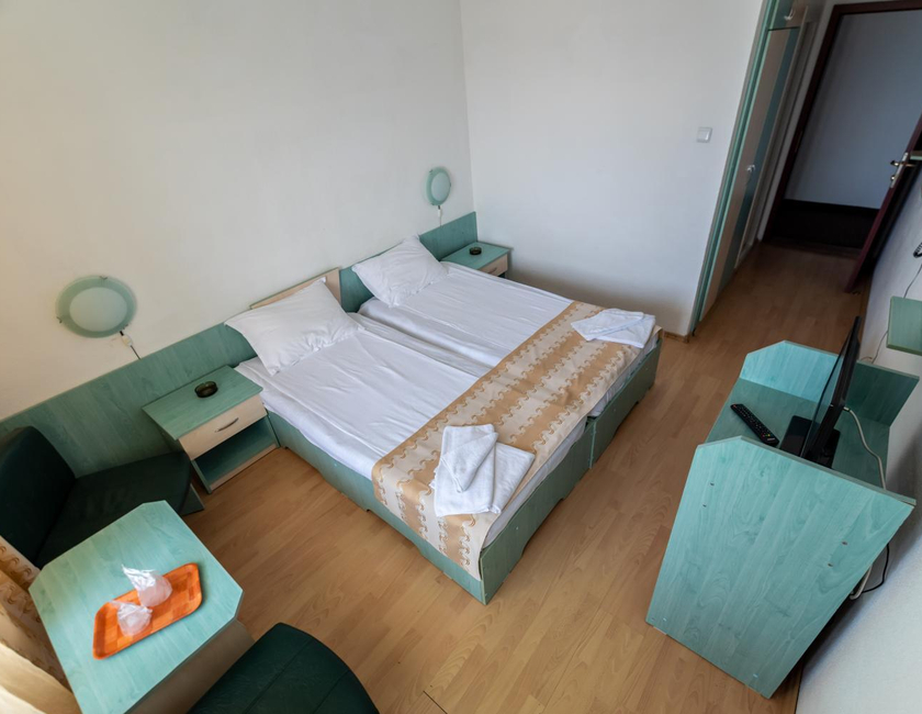 Imagen de la habitación del Hotel Capitol, VENUS - SATURN. Foto 16