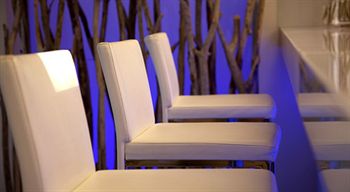 Imagen del bar/restaurante del Hotel Capo Bay. Foto 5