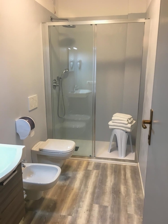 Imagen de la habitación del Hotel Capo Di Stella. Foto 14