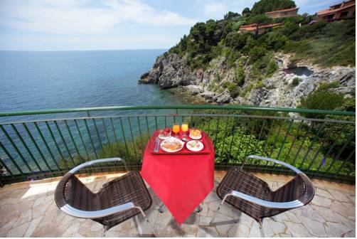 Imagen de la habitación del Hotel Capo D'uomo. Foto 8
