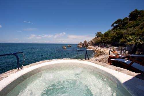 Imagen de los exteriores del Hotel Capo La Gala and Wellness. Foto 6