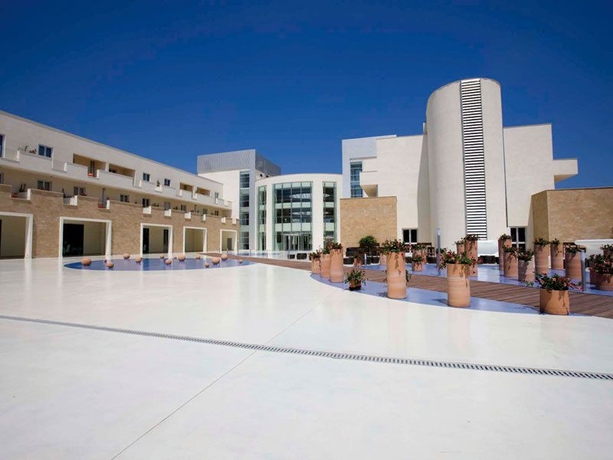 Imagen general del Hotel Capo Peloro Resort. Foto 2