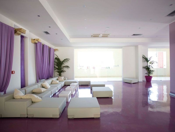 Imagen general del Hotel Capo Peloro Resort. Foto 3