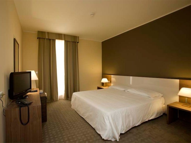 Imagen general del Hotel Capo Peloro Resort. Foto 5