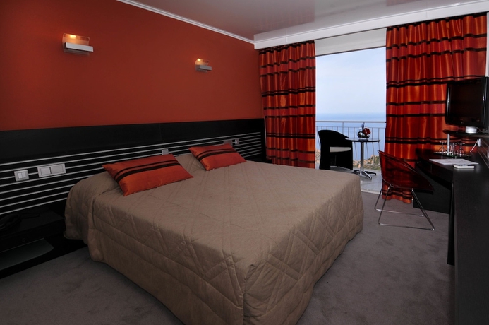 Imagen de la habitación del Hotel Capo Rosso. Foto 9