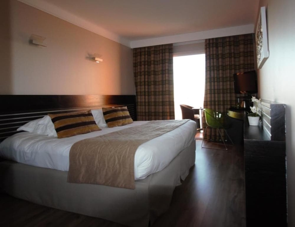 Imagen de la habitación del Hotel Capo Rosso. Foto 14