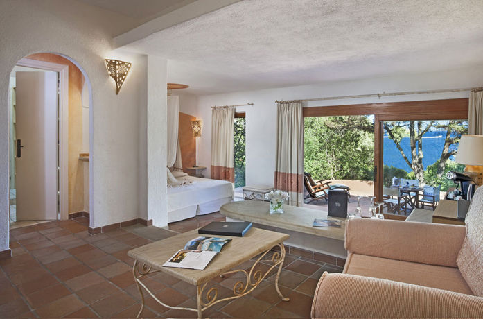 Imagen de la habitación del Hotel Capo d'Orso Hotel Thalasso y SPA. Foto 10