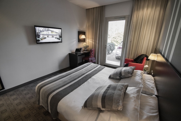 Imagen de la habitación del Hotel Capolago. Foto 14