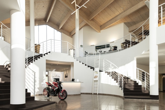 Imagen del bar/restaurante del Hotel Capolago. Foto 2