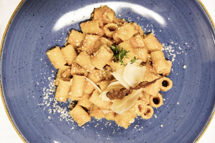 Imagen del bar/restaurante del Hotel Capolago. Foto 9