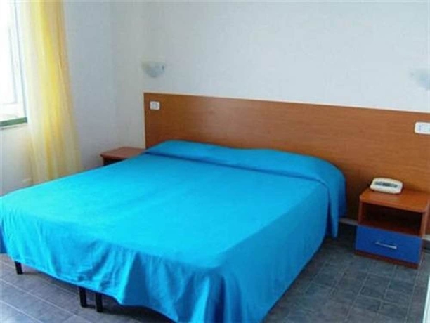 Imagen de la habitación del Hotel Caposkino Park. Foto 9