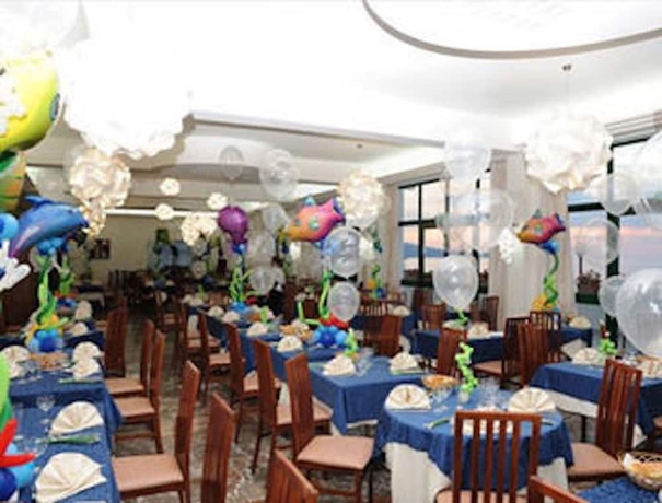 Imagen del bar/restaurante del Hotel Caposkino Park. Foto 5