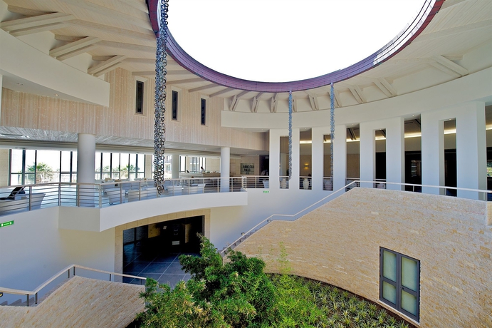 Imagen de los interiores del Hotel Capovaticano Resort Thalasso Spa. Foto 6
