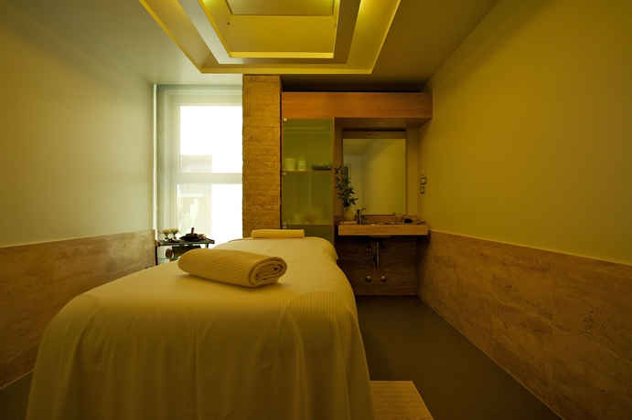 Imagen de los interiores del Hotel Capovaticano Resort Thalasso Spa. Foto 11