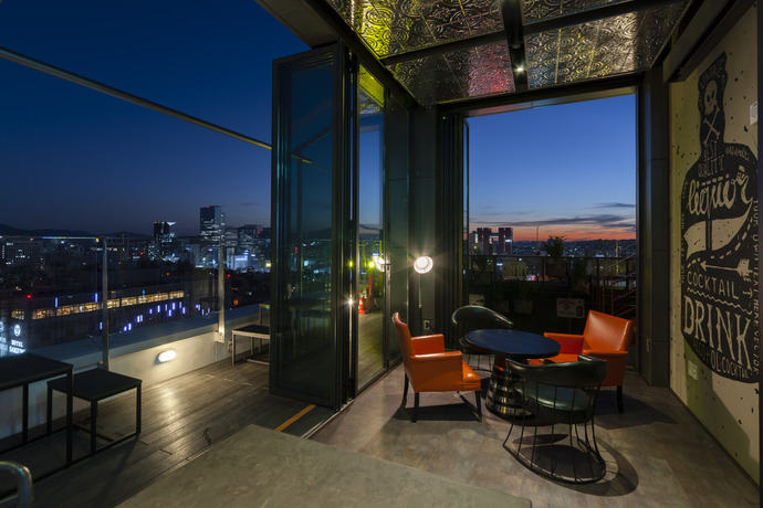 Imagen del bar/restaurante del Hotel Cappuccino Seoul. Foto 2