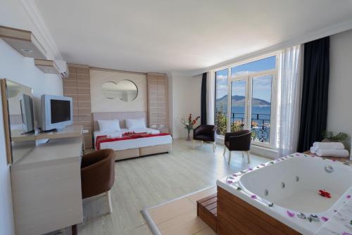 Imagen de la habitación del Hotel Caprea, Marmaris. Foto 17