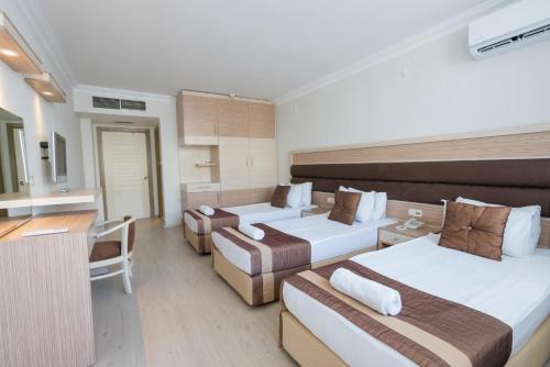 Imagen de la habitación del Hotel Caprea, Marmaris. Foto 19
