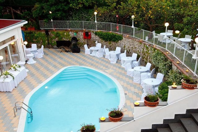 Imagen general del Hotel Capri - Adult Only. Foto 1