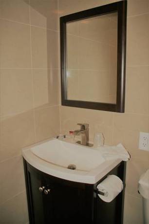 Imagen de la habitación del Hotel Capri Apartments. Foto 5