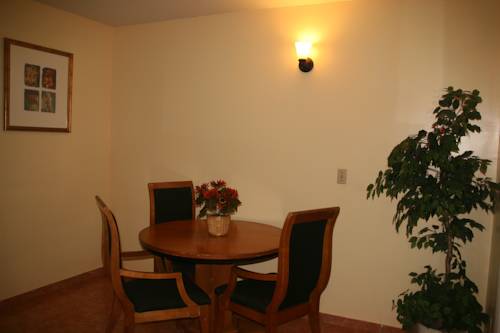 Imagen de la habitación del Hotel Capri Apartments. Foto 14